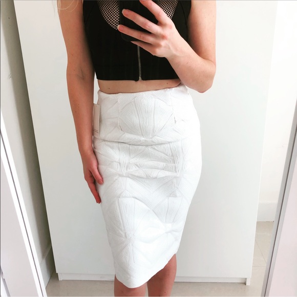 NWT Tobi white stretchy sequin midi pencil skirt - Picture 3 of 7